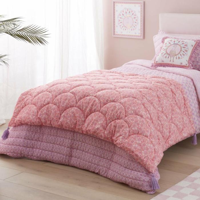 Blankets |  Nahla Pink Quilted Bed Runner Blankets Blankets