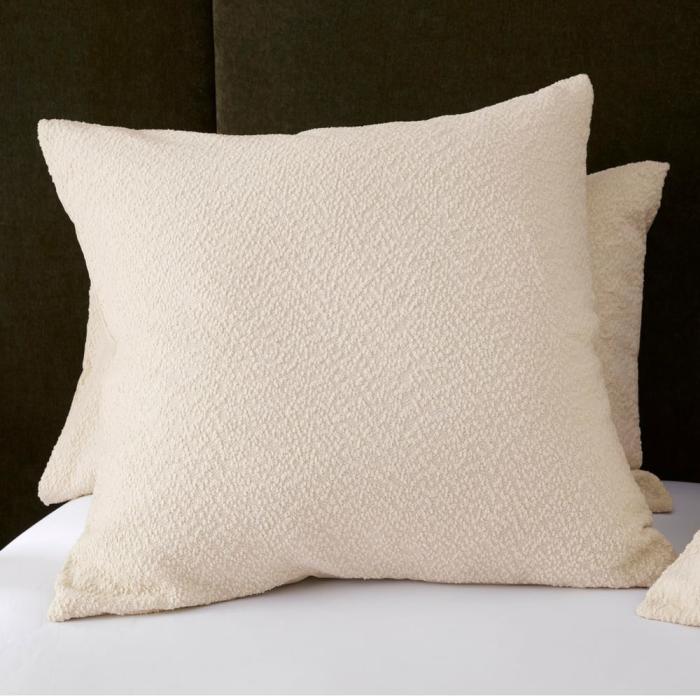 Pillowcases |  Aberdeen Snow Boucle Pillowcases Bedlinen Pillowcases