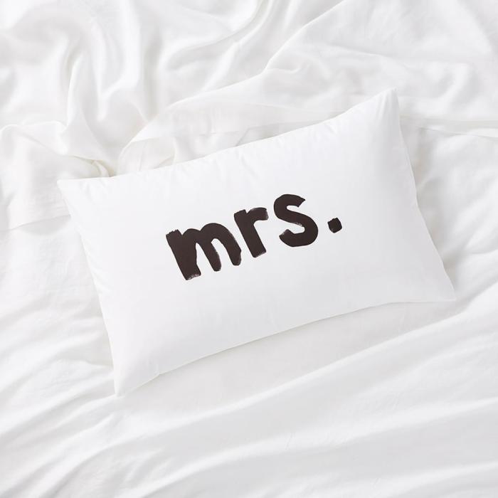 Pillowcases |  Text Pillowcase Mrs. Bedlinen Pillowcases