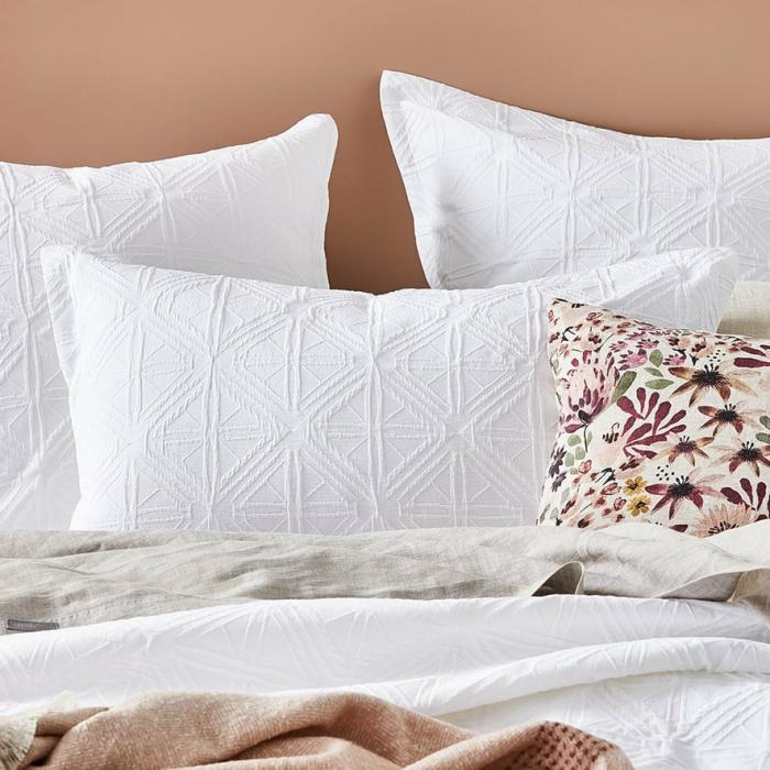 Pillowcases |  Villa Bedlinen White Pillowcases Bedlinen Pillowcases