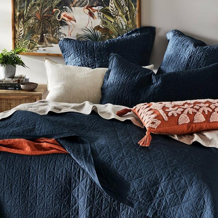 Quilt Covers |  Vintage Washed Linen Old Navy Quilted Coverlet Separates Bedlinen Coverlets