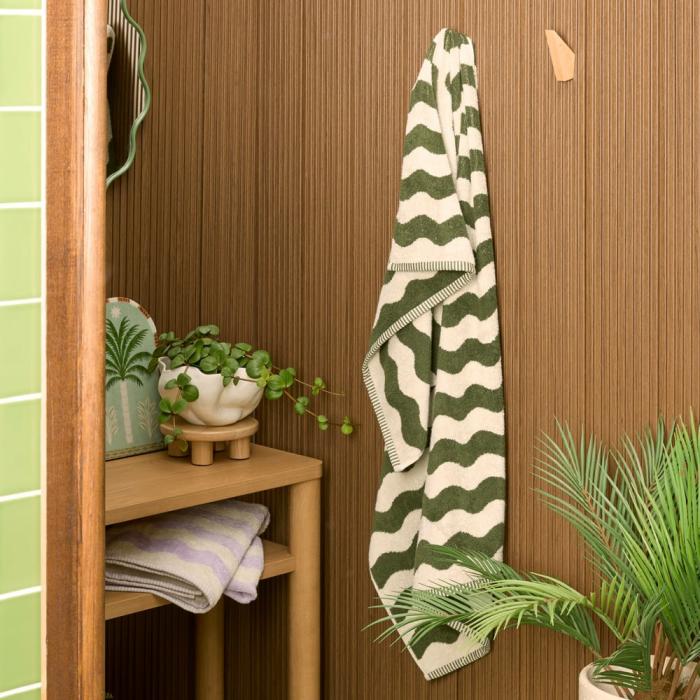 Towels |  Wave Spinach Towel Range Bathroom & Laundry Towels