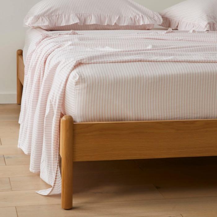 Sheets |  Ruffle Nude Pink Stripe Sheet Set Bedlinen Sheets