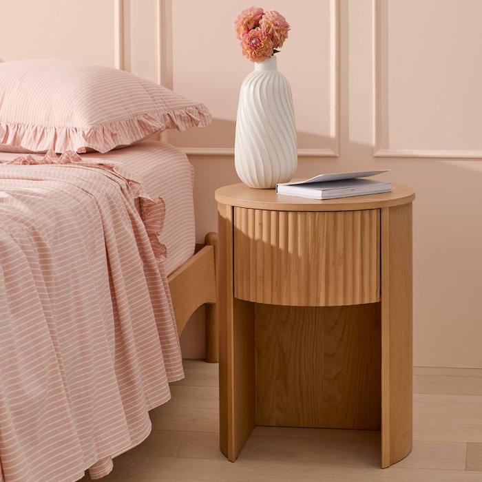 Bedside Tables |  Georgia Oak Bedside Table Bedroom Furniture Bedside Tables